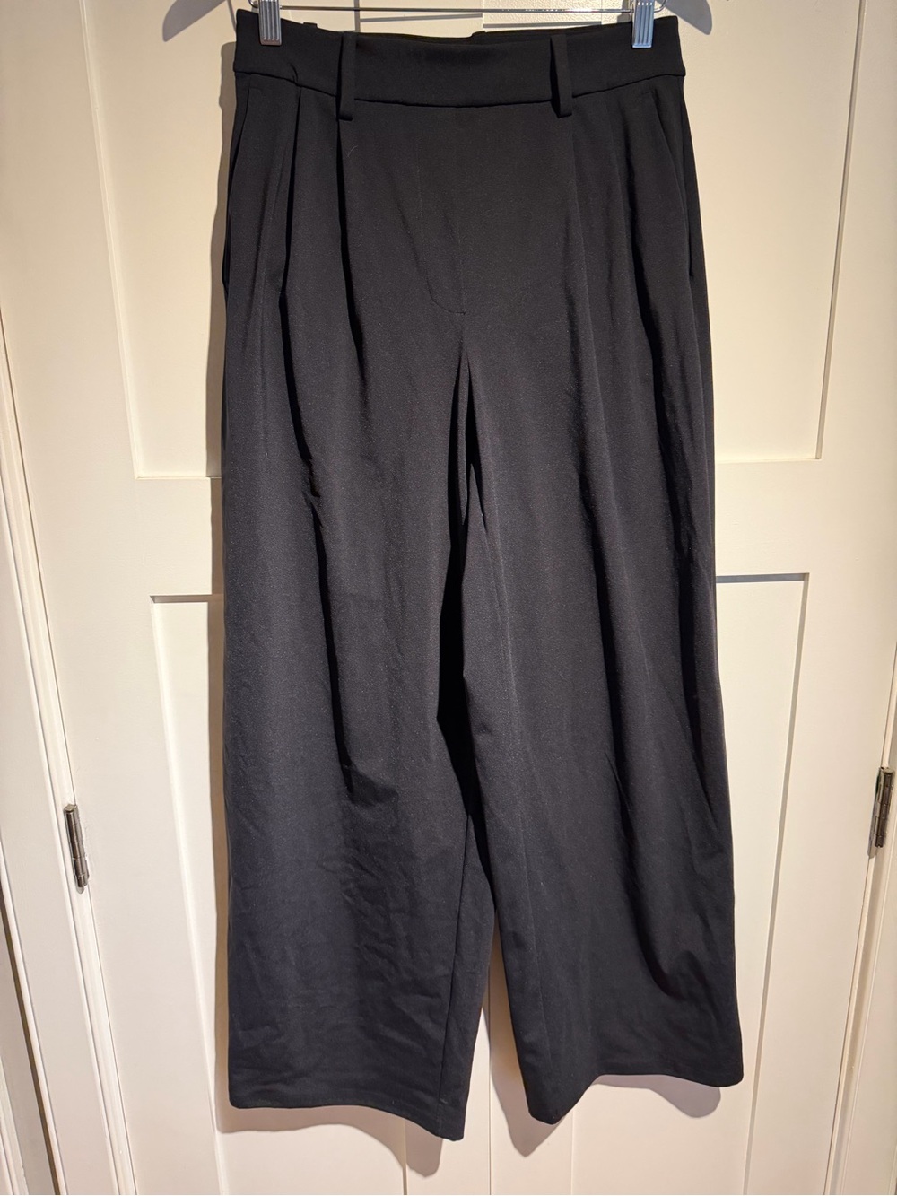 Lululemon Daydrift high-rise wide legs trousers black size M